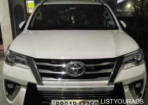 Toyota Fortuner 2.8 4x2 MT - 2018