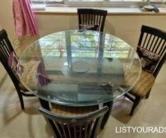 Dining Table with 4 Chairs - Stylish Centerpiece - Urgent sale